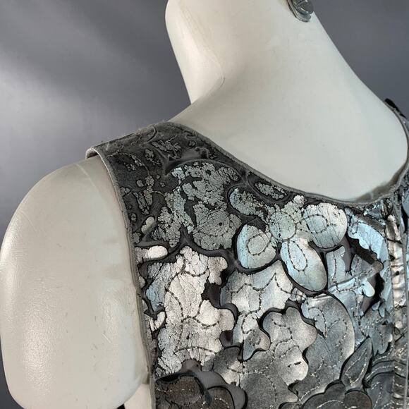 MARC JACOBS Size 0 Silver Grey Leather Floral Cut Out Sleeveless Dress Top - Picture 7 of 12